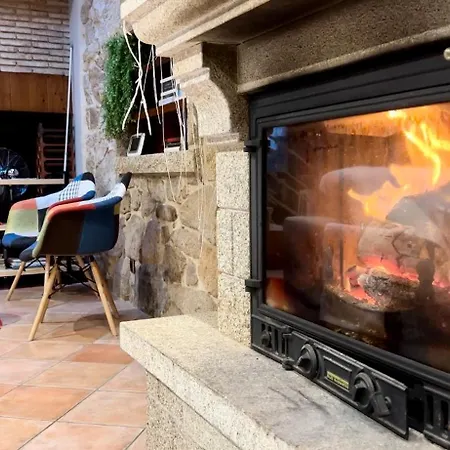 Hébergement de vacances Casa O Corvo, Cerca De Vigo En Plena Naturaleza