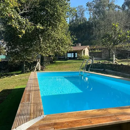Feriehus Casa O Corvo, Cerca De Vigo En Plena Naturaleza *