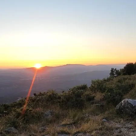 Casa O Corvo, Cerca De Vigo En Plena Naturaleza *
