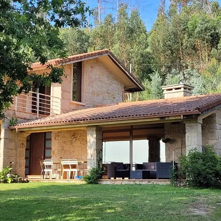 Casa O Corvo, Cerca De Vigo En Plena Naturaleza Vilacova (Salvaterra de Mino, Pontevedra)