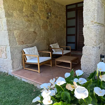 Casa O Corvo, Cerca De Vigo En Plena Naturaleza *