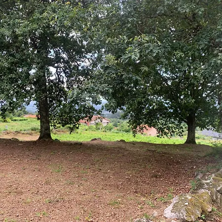 Casa O Corvo, Cerca De Vigo En Plena Naturaleza Nyaraló *